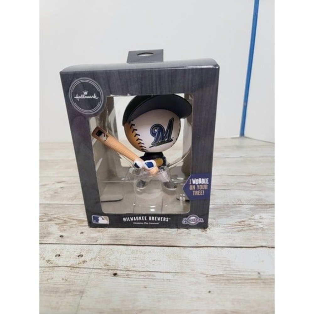 Milwaukee Brewers Hallmark Ornament Wobble Bobble Head Baseball Player NIB